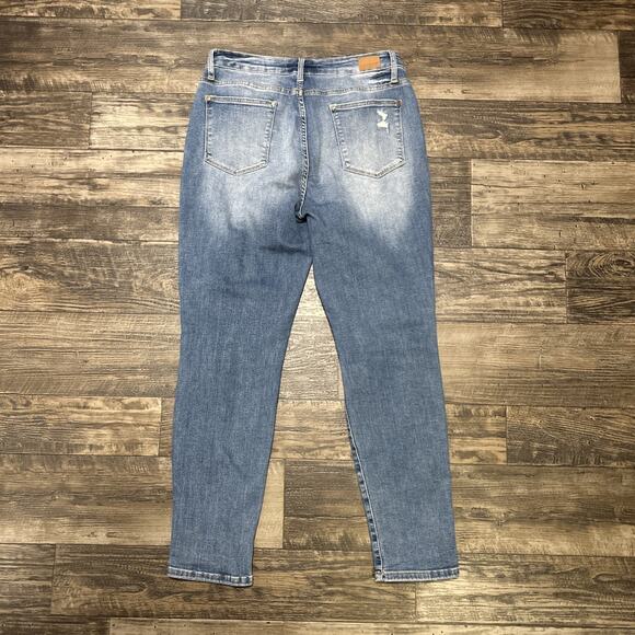 Judy Blue Jeans Women's 15/32 Boyfriend Fit Stretch High Rise Distressed Denim - Picture 4 of 6